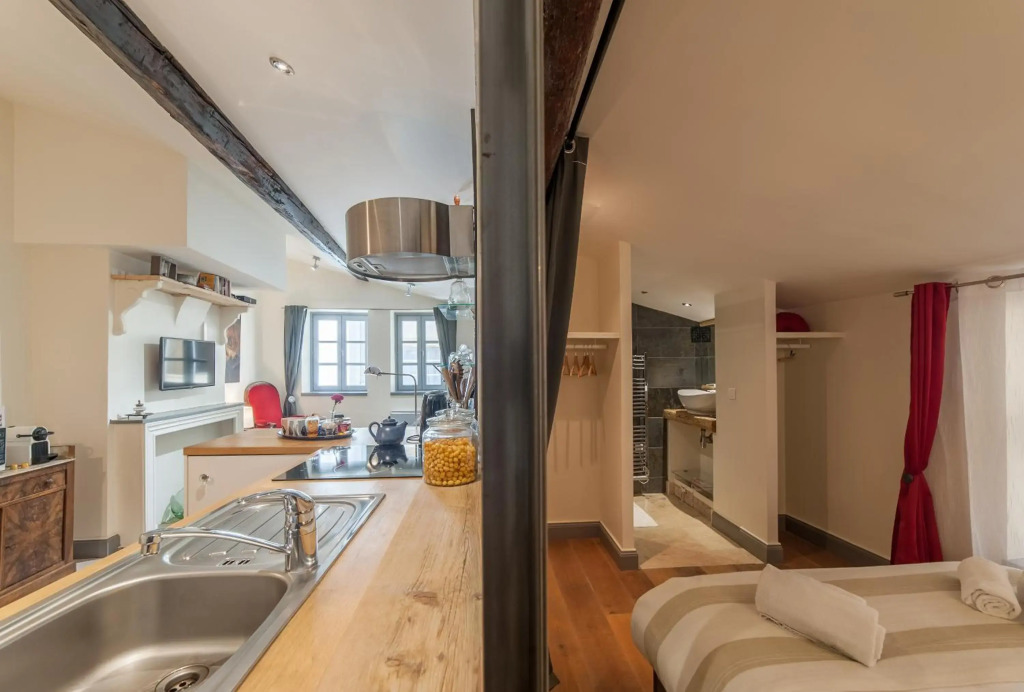 La Maison Debourg