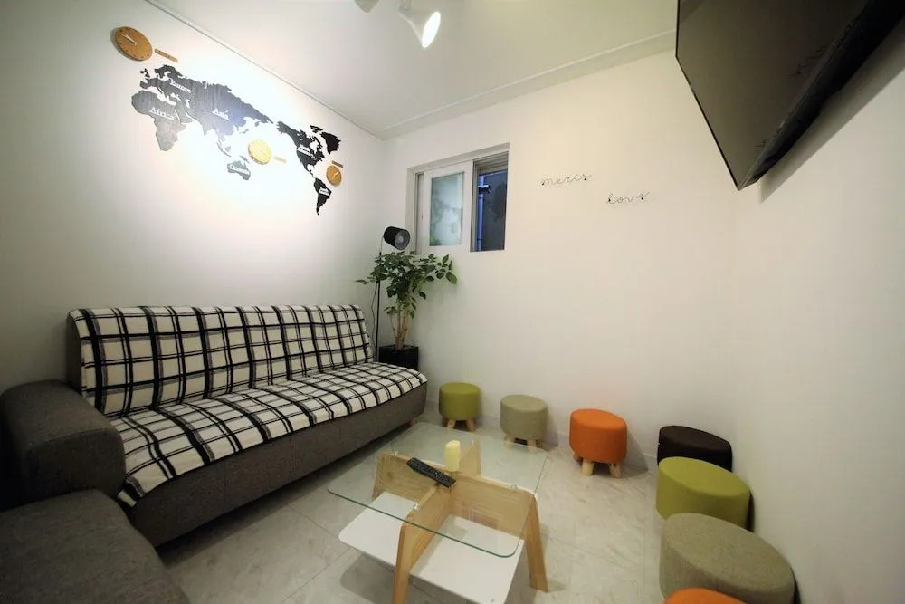 ZIBRO H guesthouse