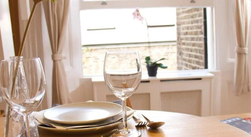 Irwin Apartments at Notting Hill