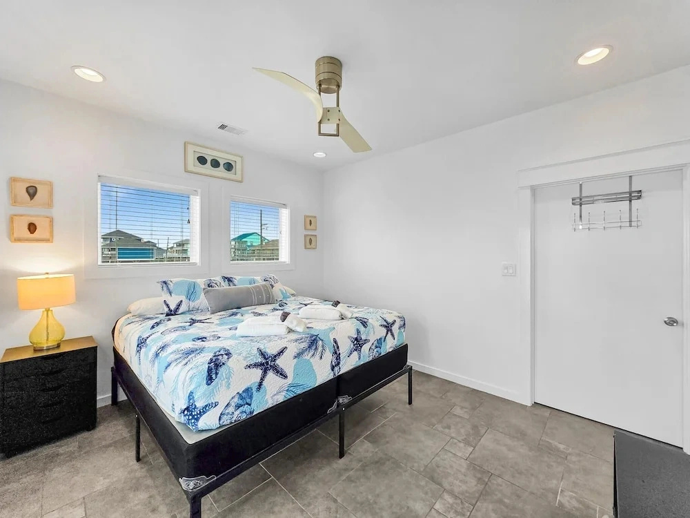 Crystal By The Ocean 4 Bedroom Home