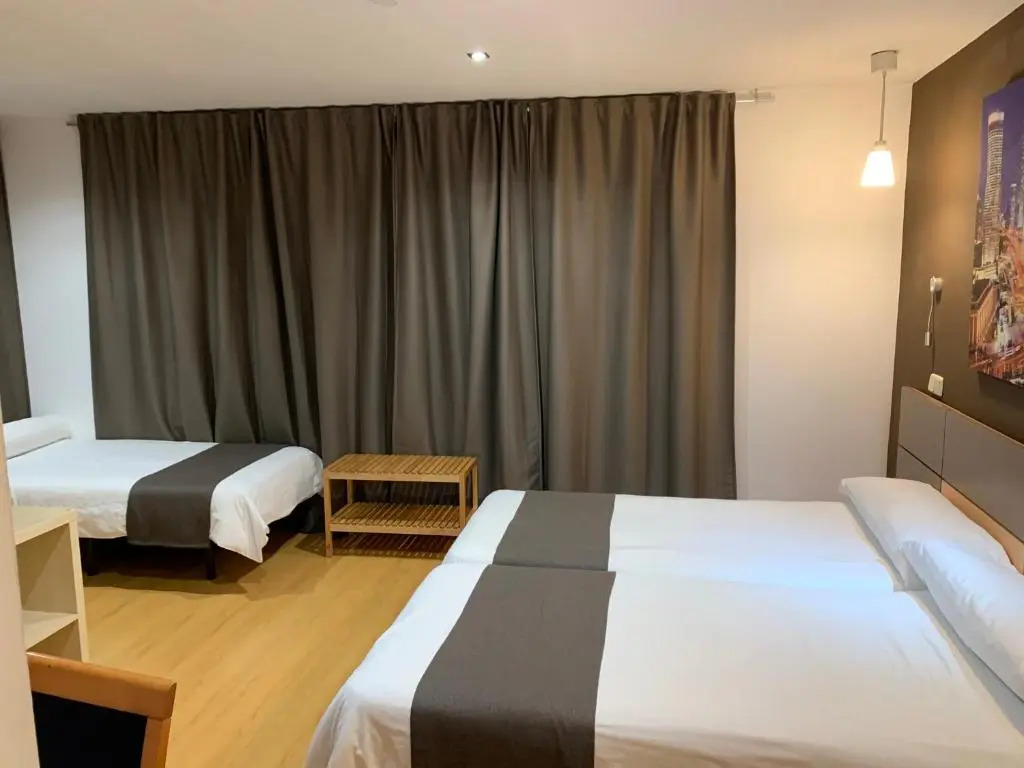 Hostal Falfes
