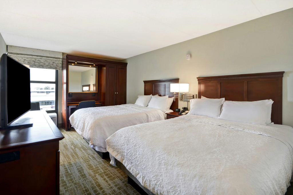 Hampton Inn Detroit Madison Heights South Troy