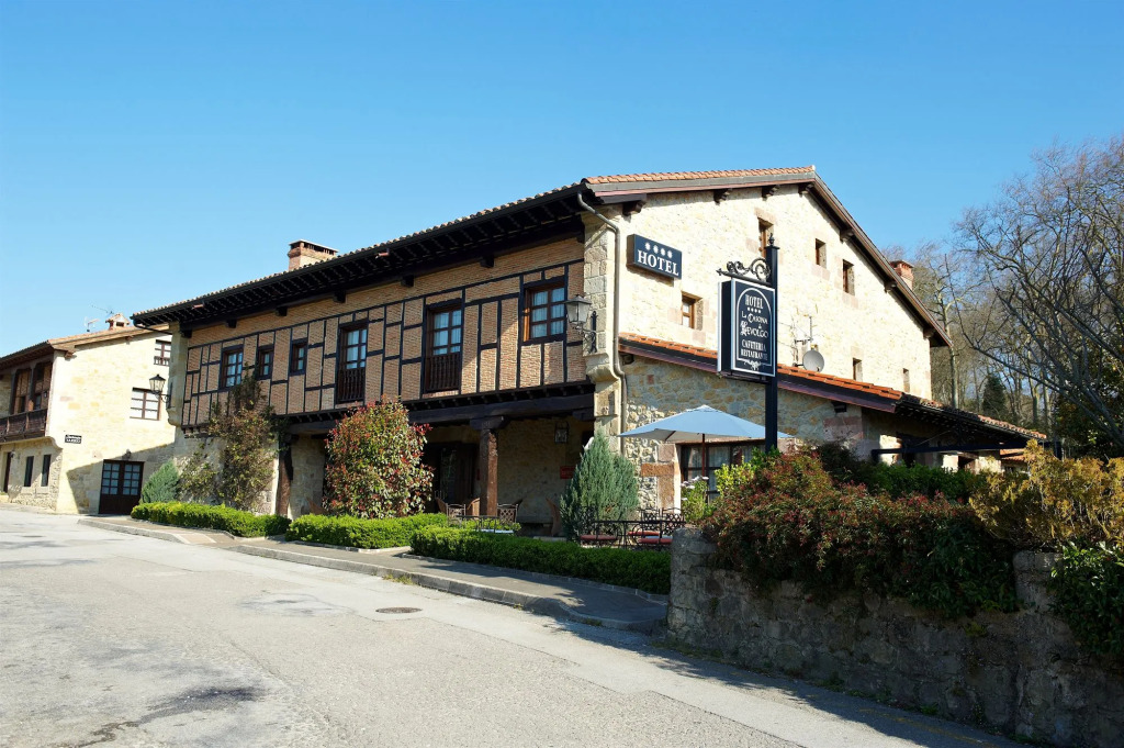 La Casona de Revolgo