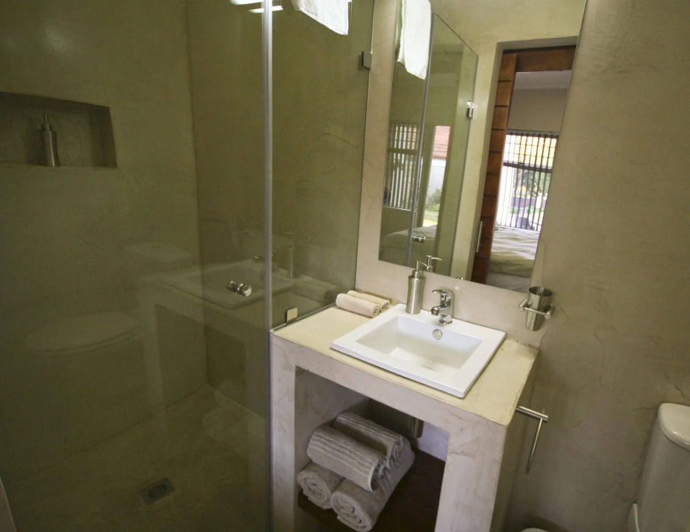 InnZululand Guest Lodge
