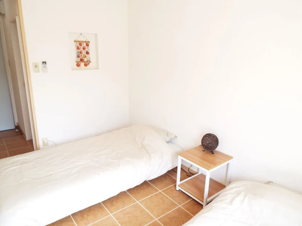 AsobiBASE Yamabare-House