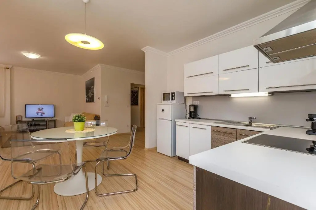 Andi Apartman