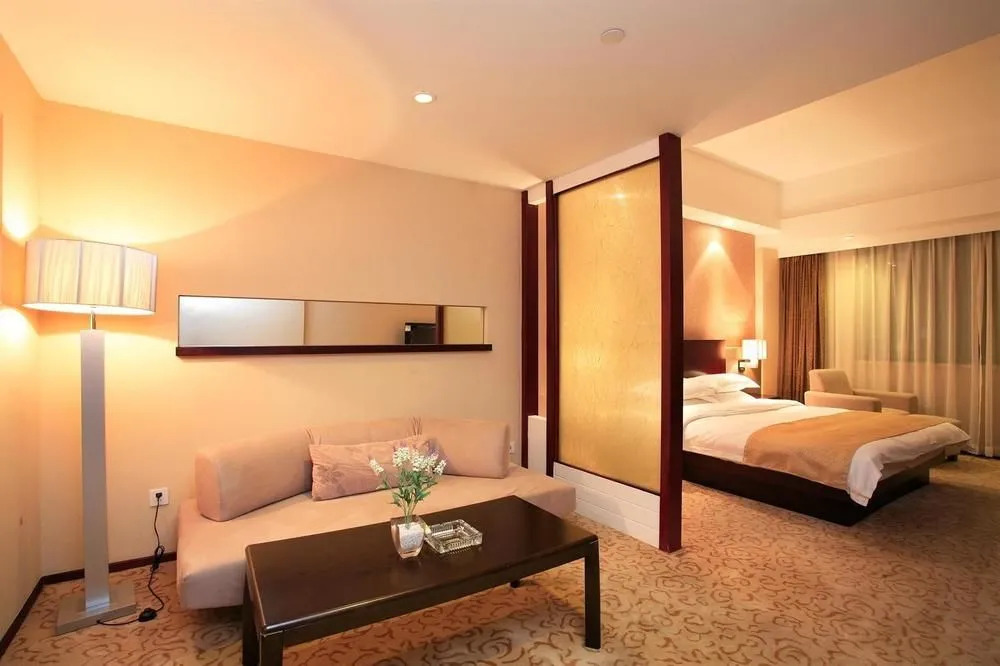 Taizhou Gree Tree Hotel