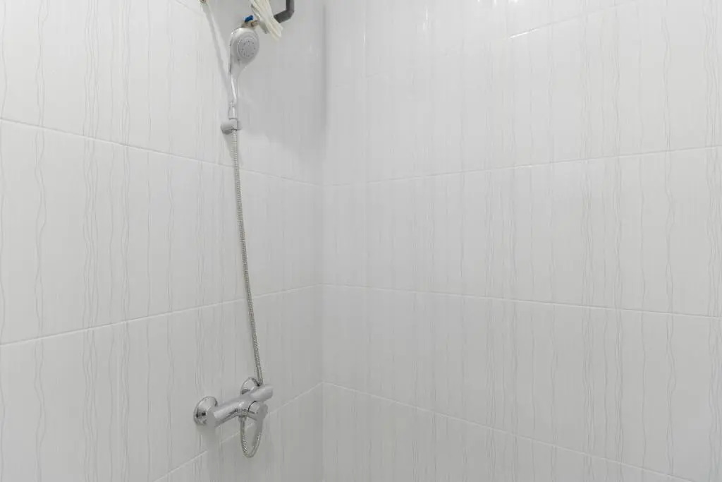 RedDoorz Plus near Kepri Mall