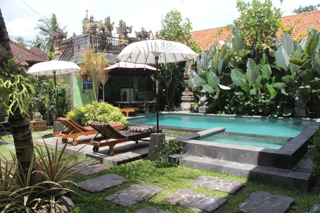 Villa Bungsil Gading