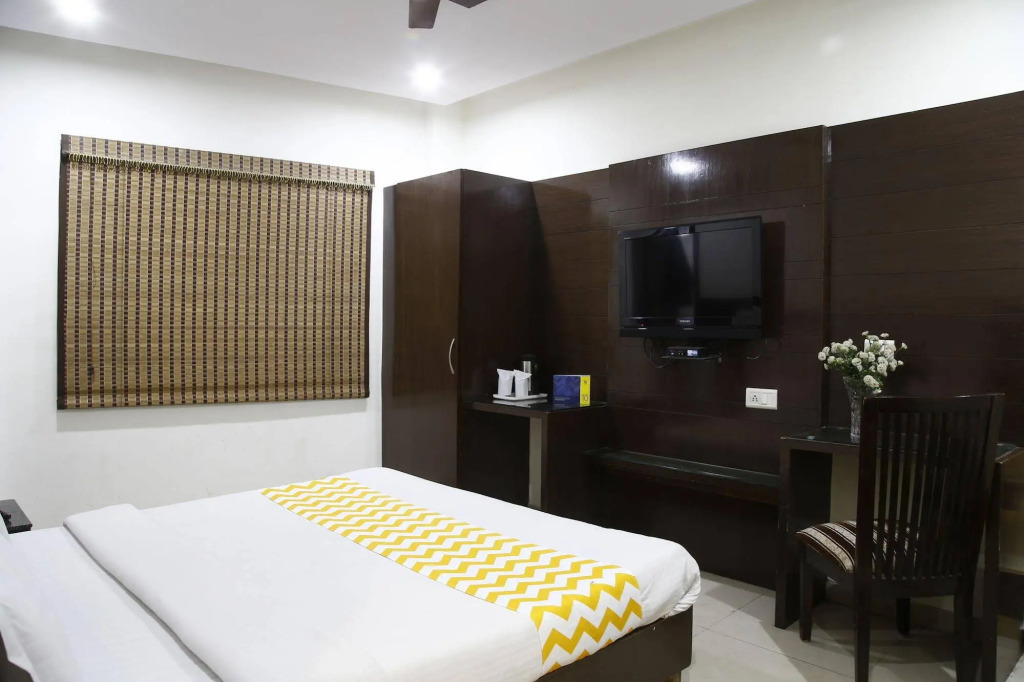 FabHotel Station 3