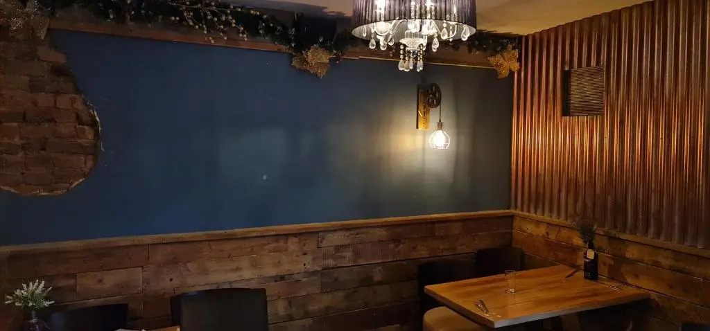 The Waterside Bar Rooms & Restaurant