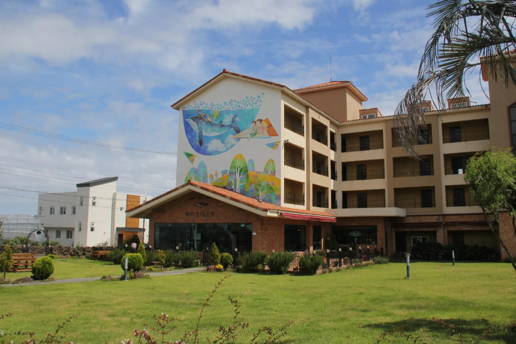 Famille Spa Resort