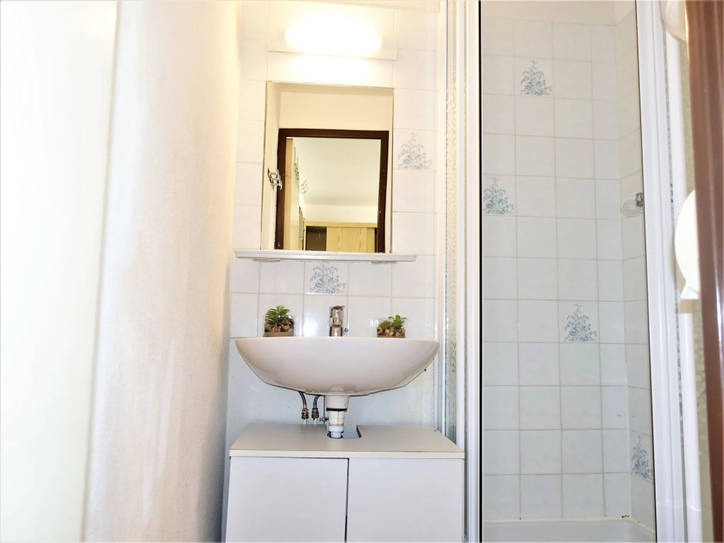 Apartment Les Maisons sur la Plage-3 by Interhome