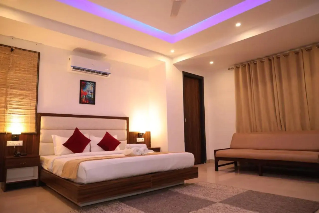 Aroha By Rishikesh-Swimming Pool & Spa