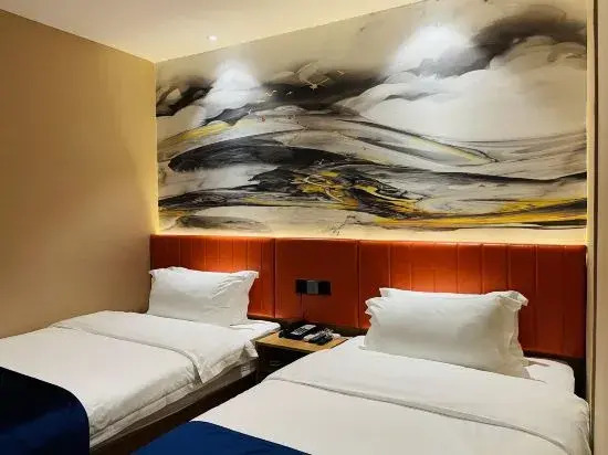 LangFeng Fengyuan Hotel