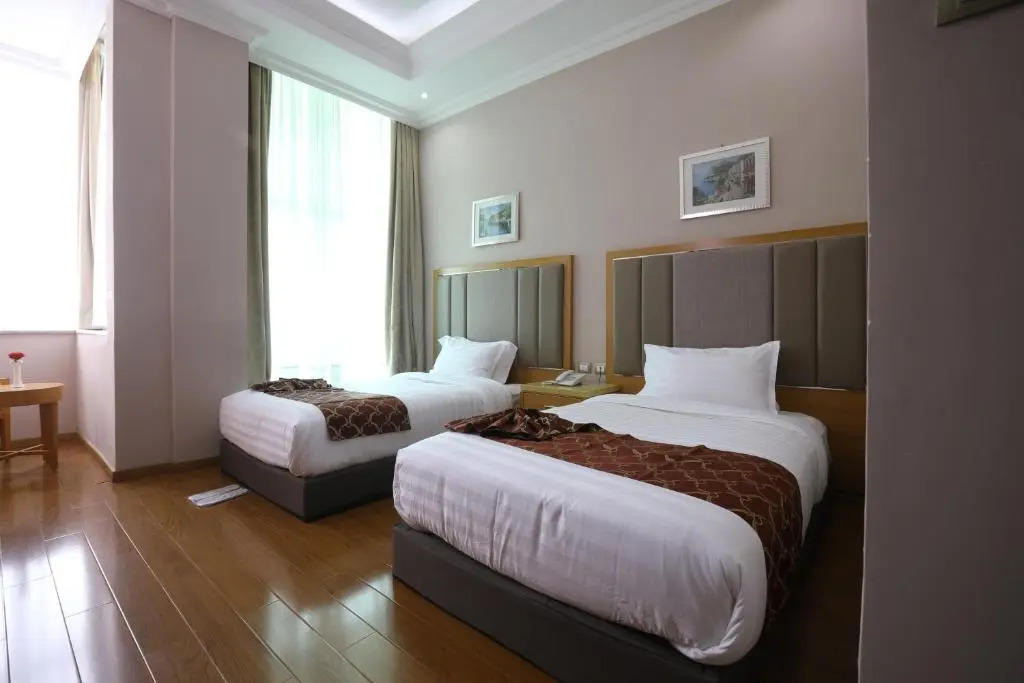 New Day Hotel