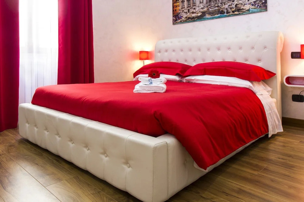 Luxury Rome Savini Guest House