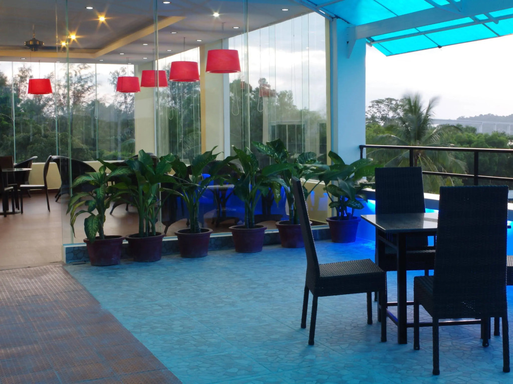 Windmill Hotel