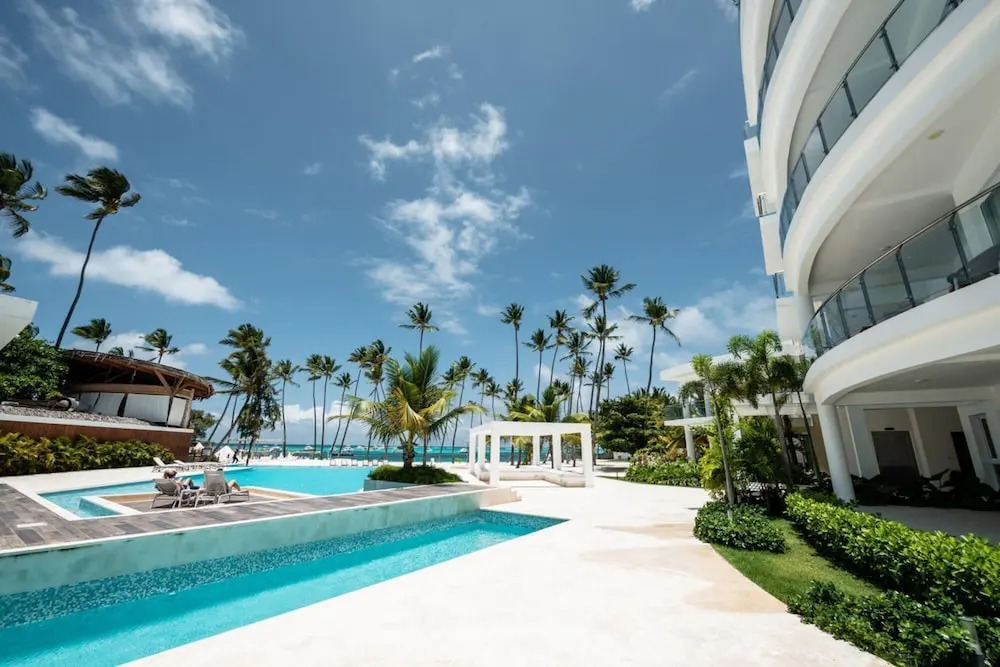 Stylish 3-bedroom Apartment Near the Bavaro Beach