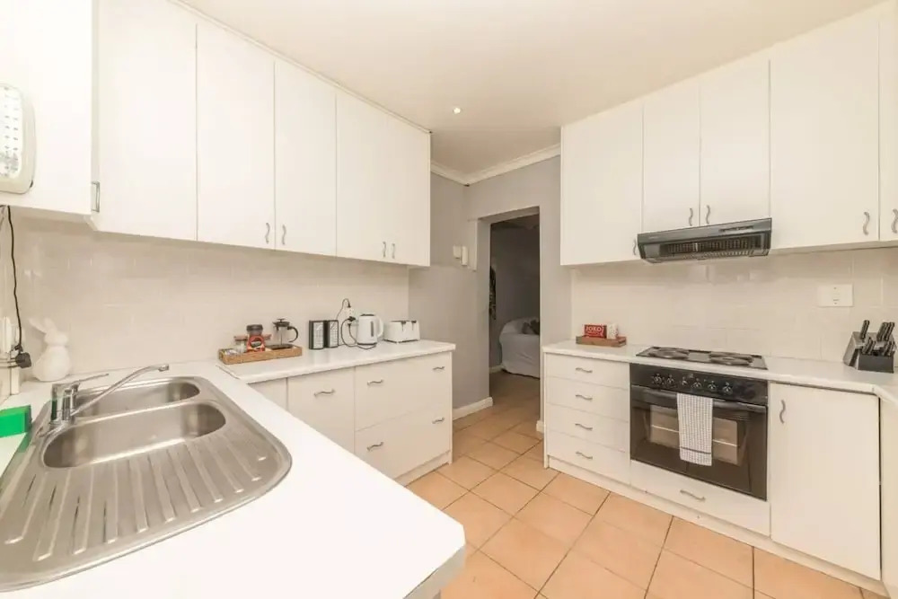 Spacious 4Br Home In Bo Kaap With Mountain And Ocean View 5 min From Cape Town CBD