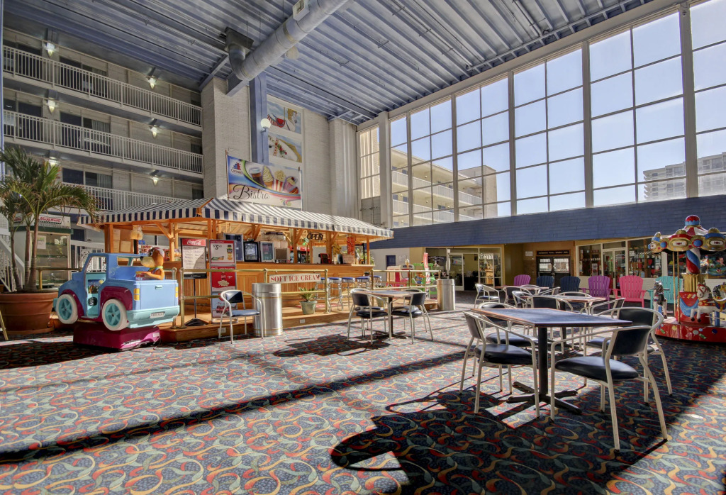 Carousel Resort Hotel and Condominiums