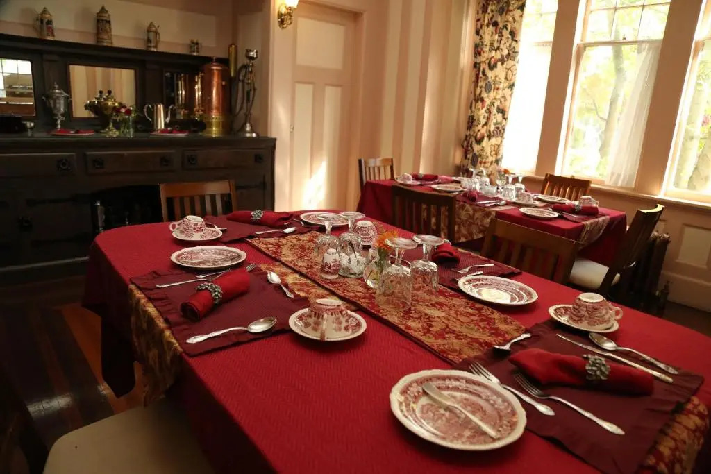 Beaconsfield Bed and Breakfast - Victoria