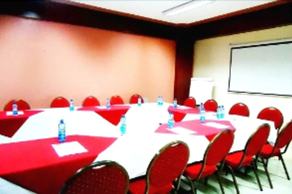 Jamia Central Hotel