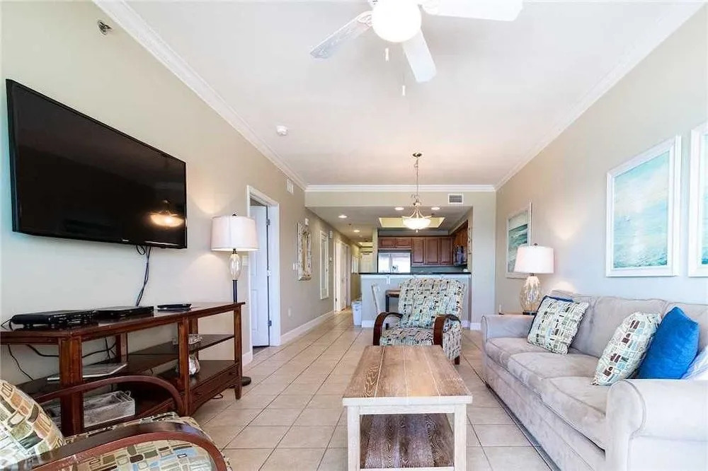 Seawind 608 3 Bedrooms 2 Bathrooms Condo