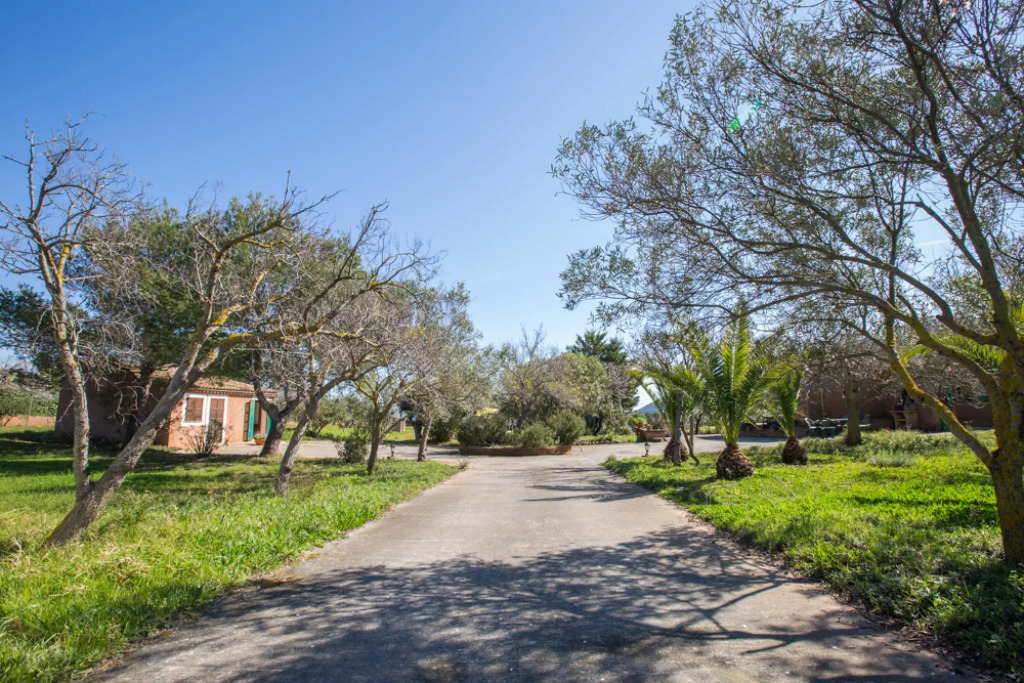 CAN ANDREU - Finca with private pool only 2.3 km away from the beach Free WiFi