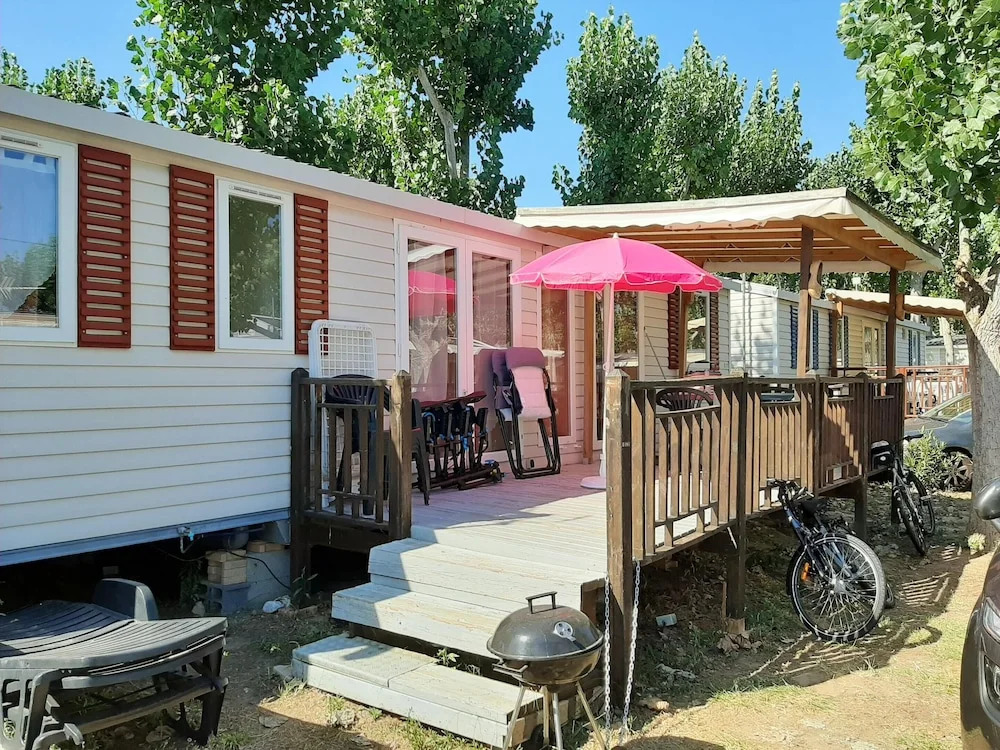 Property With 3 Bedrooms in Sérignan, With Furnished Garden