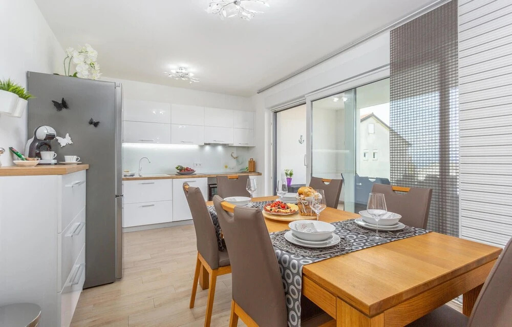 Awesome Apartment in Vantacici With Wifi and 2 Bedrooms