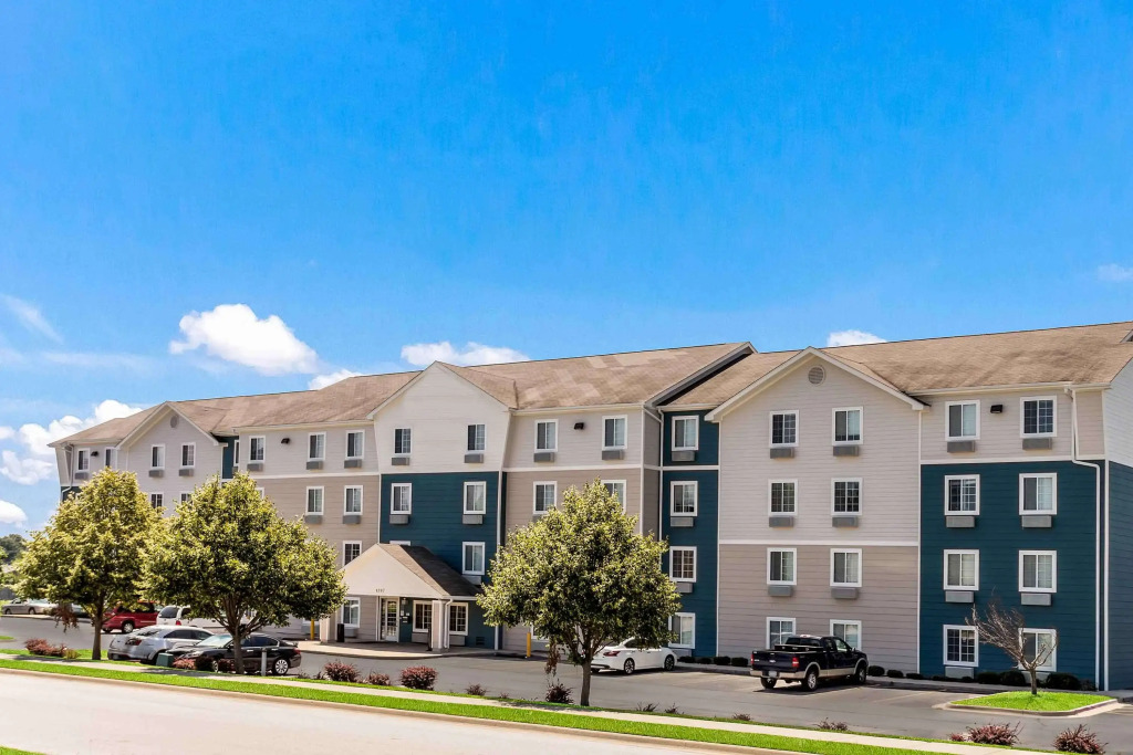 WoodSpring Suites Springdale