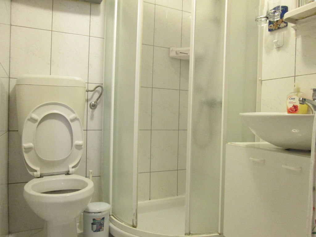 Apt Kiki on Nincevica St - 1 BR Apt 5 min. to the Old Town of Split
