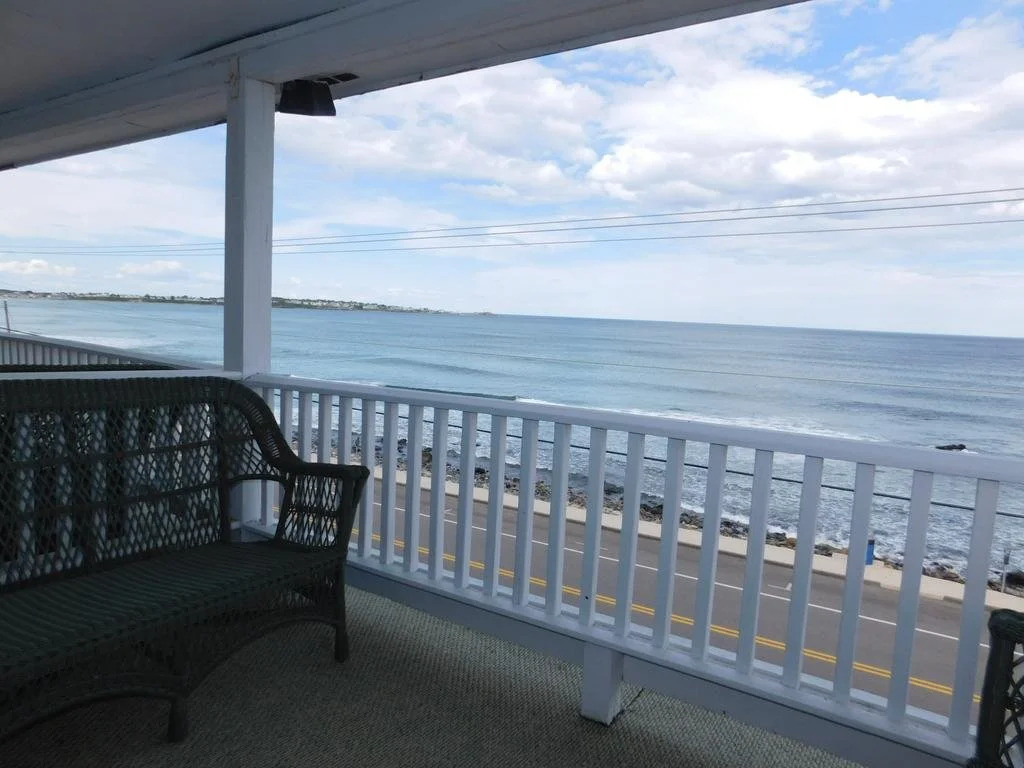 Grand View Hotel