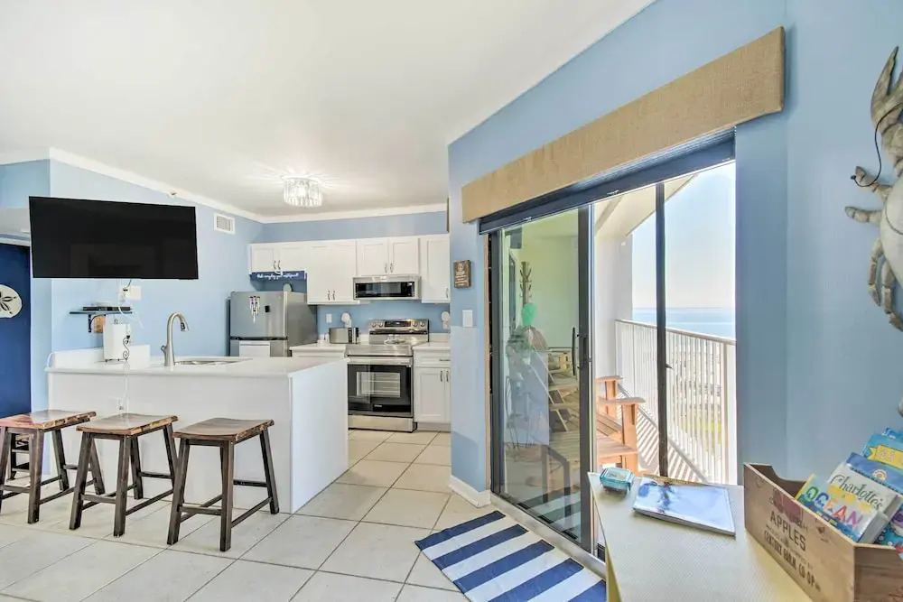 'the Sand Dollar' Gulf Shores Gem w/ Ocean Views!