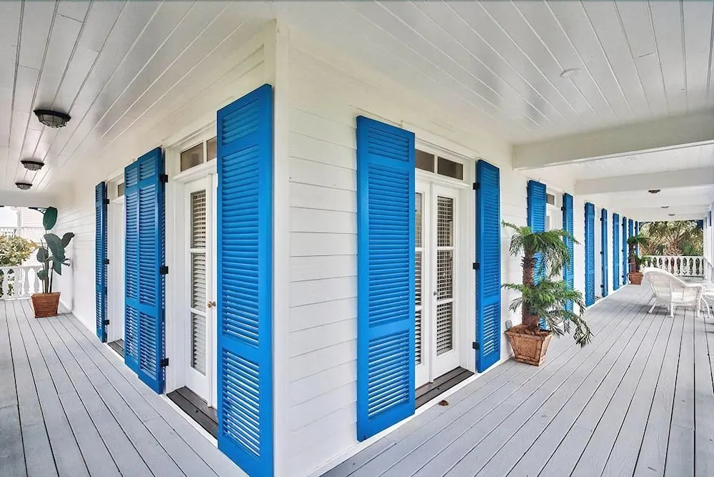 Caribbean Queen 5 Bedroom Holiday Home by Five Star Properties
