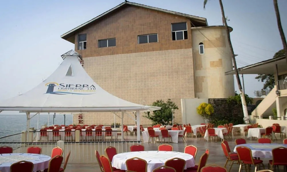 Sierra Lighthouse Hotel