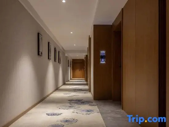 Hotels in Xudong
