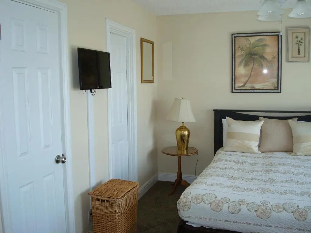 Coastal Nest 207BH