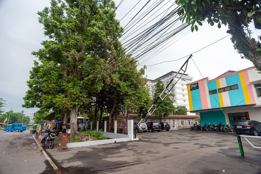 Sans Hotel Bubulak Bogor