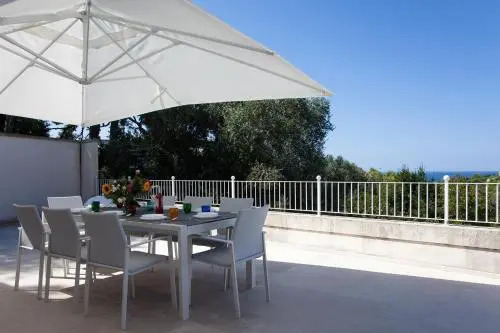 Sea View Villa with pool Santa Maria al Bagno m900