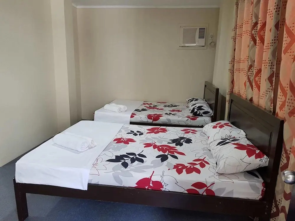 Madid's Inn Boracay