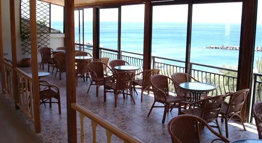 Ikarion Hotel
