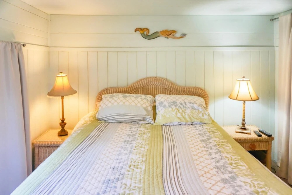Treasure Island Beach Retreat Sleeps Up To 8