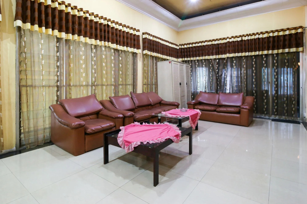 Mariani International Hotel