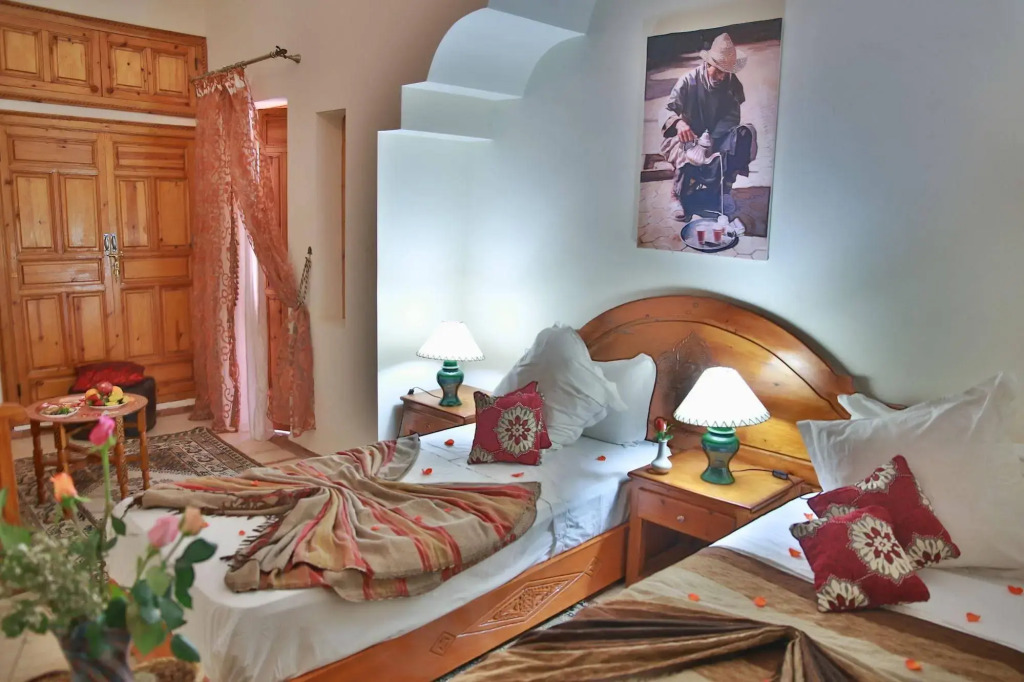 Riad Kalinka Lotus