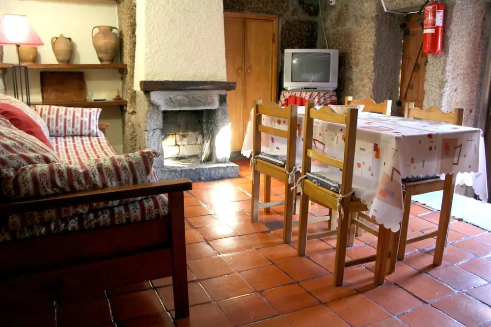 Apartment With 2 Bedrooms in Seia, With Furnished Terrace and Wifi - 2