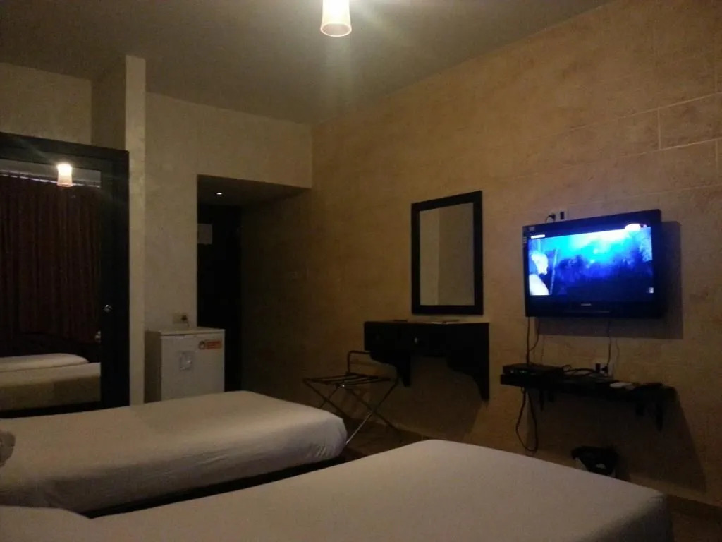 OIa Palace Hotel