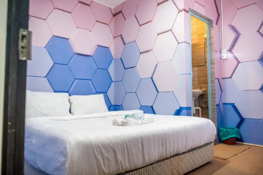 Good Friend Hotel