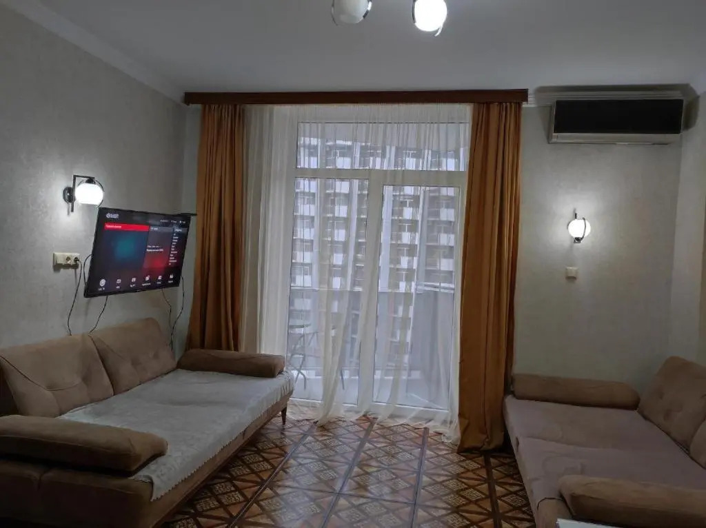 Apartment on Sherif Khimshiashvili Street 15b